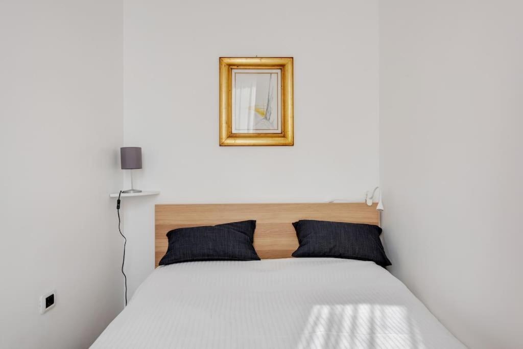 Easylife - Bello E Luminoso Flat In Zona Centrale Милан Экстерьер фото